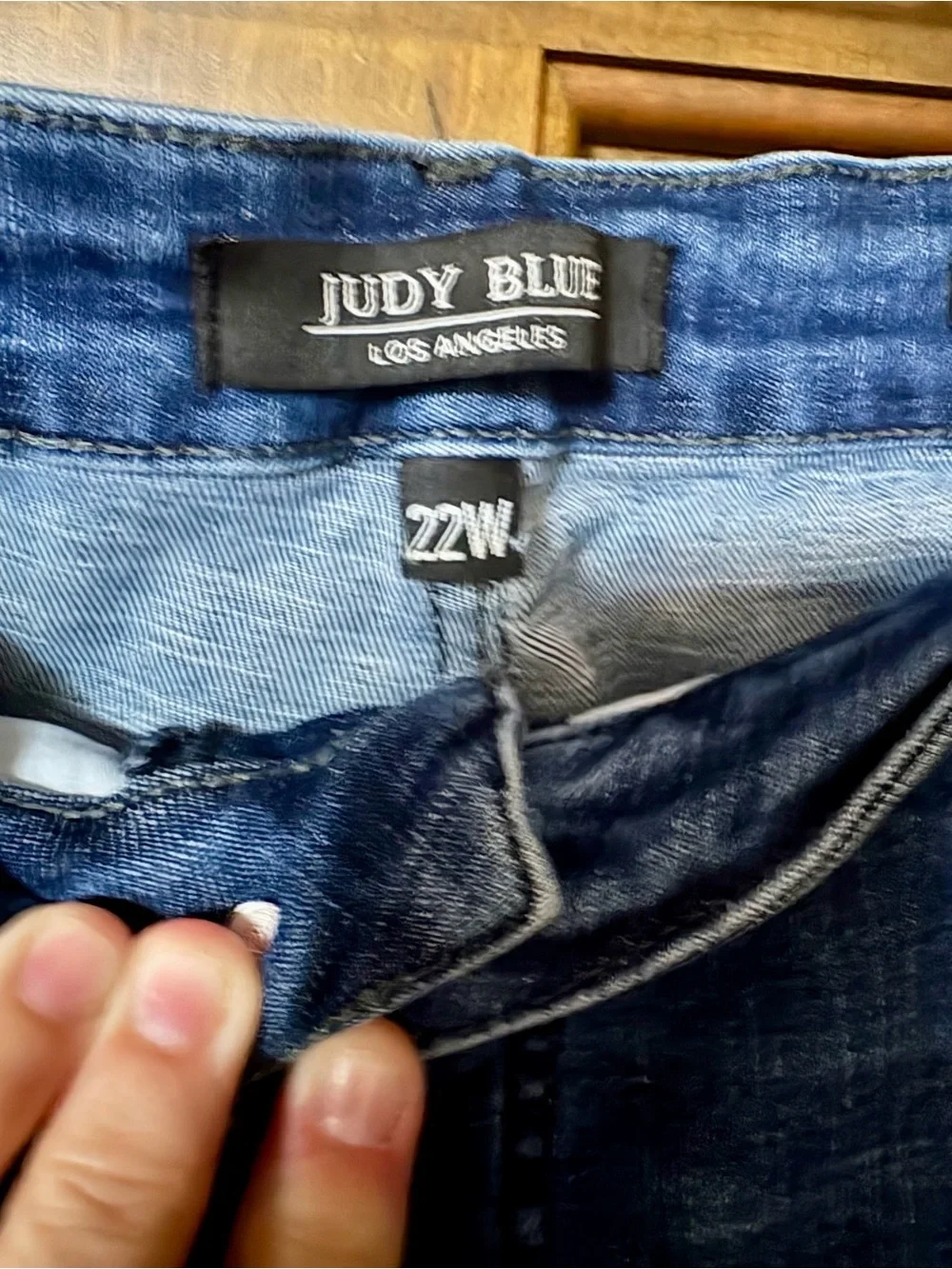 Judy Blue Midwash Blue Ankle Jeans